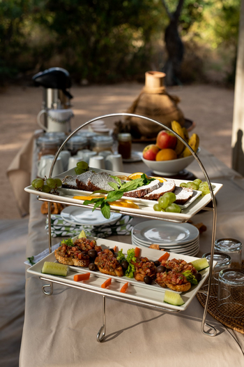 Ingwe Pan Camp: Essen und Trinken