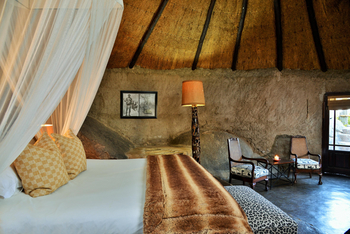 Amalinda Lodge: Room 9 Lobengula Suite