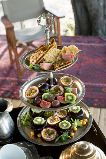 Duba Explorers Camp: Obst und Kuchen