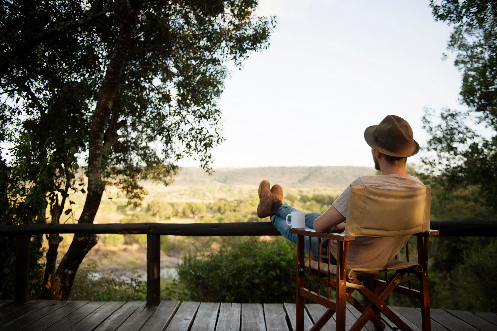 Serian Camp The Original Serian Camp The Original: Gast blickt auf die Natur