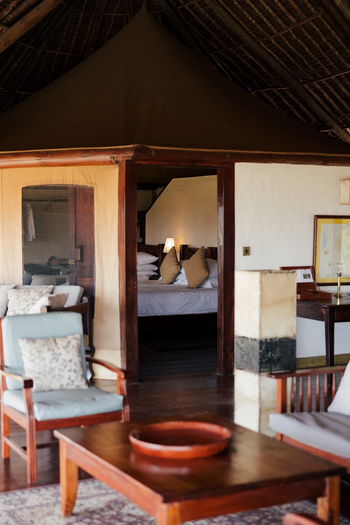 Elewana Tortilis Camp: Blick in ein Schlafzimmer