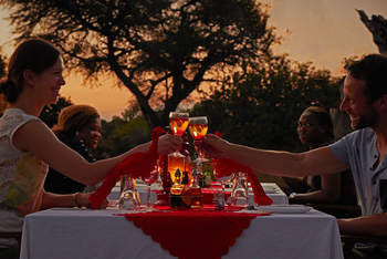 Camp Savuti: Aufs Wohl