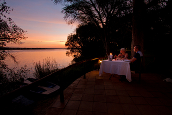 Chundukwa River Lodge: Private Dining