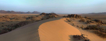 Epupa Falls Lodge: Hohe Düne