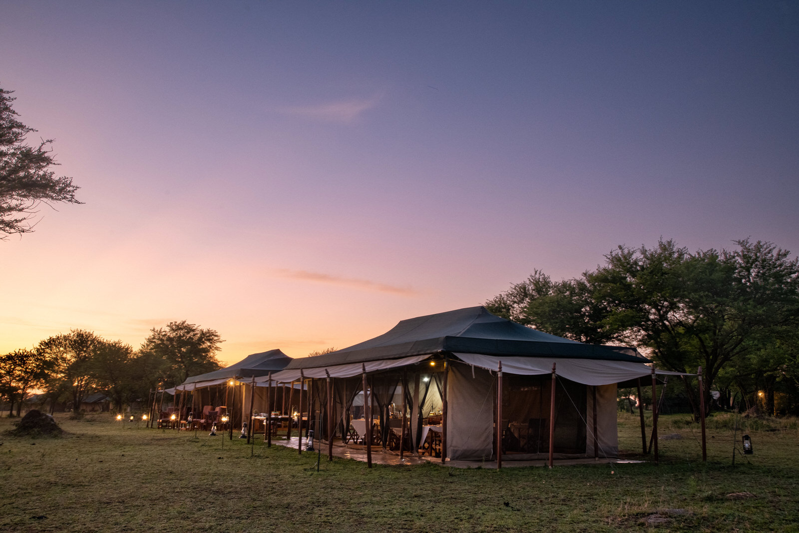 Mara Under Canvas Mara Under Canvas: Zentralbereich