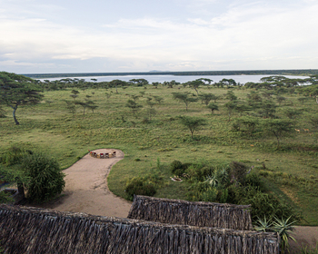 Ndutu Safari Lodge: Landschaft von oben