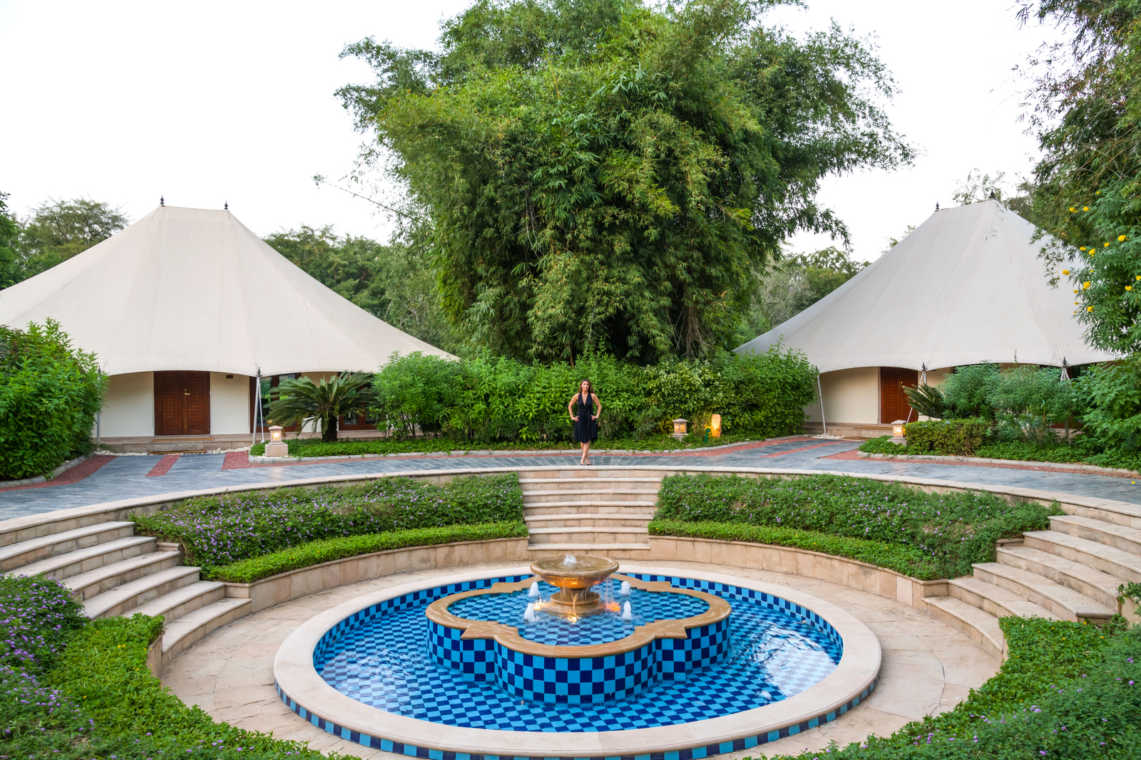 The Oberoi Vanyavilas Wildlife Resort Ranthambore The Oberoi Vanyavilas Wildlife Resort Ranthambore: Versunkener Garten mit Springbrunnen