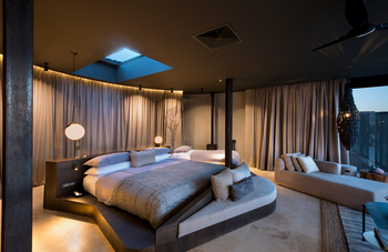 andBeyond Sossusvlei Desert Lodge: Suite - Doppel- und Tagesbett