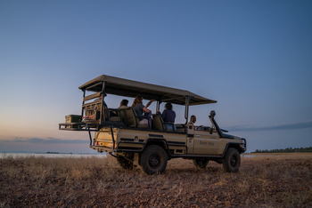 Bumi Hills Safari Lodge: Safari