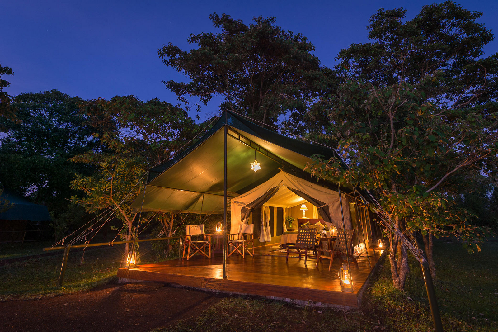 Little Governors' Camp Little Governors' Camp: Beleuchtetes Gästezelt