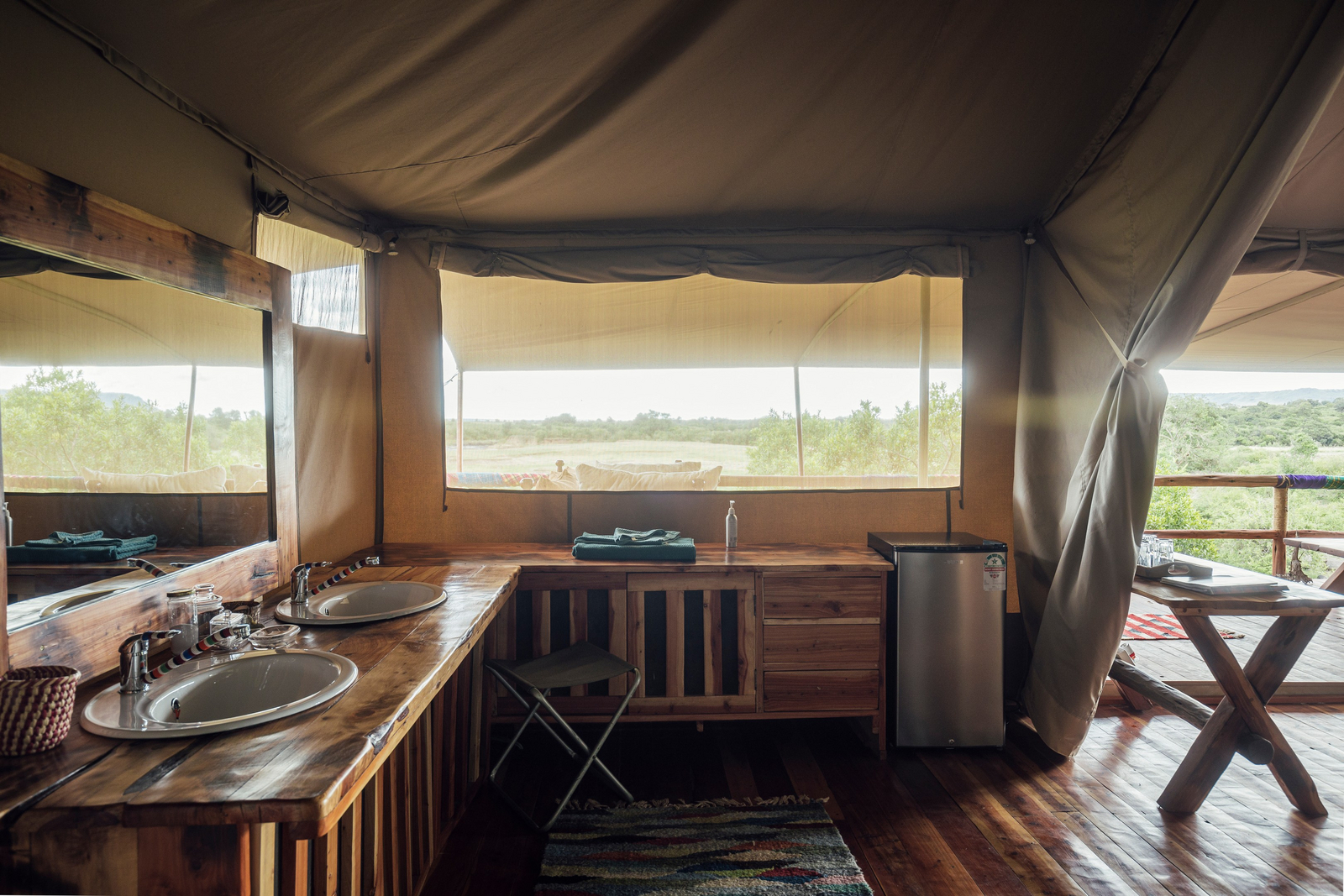 Tangulia Mara Camp Tangulia Mara Camp: Waschbecken mit Spiegel