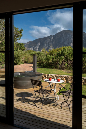 Coot Club: Leeward Large 3