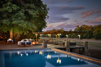 Mfuwe Lodge: Pool