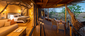 Puku Ridge Camp: Bett und Deck