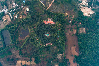 Syna Tiger Resort Luftbild: Gesamtanlage