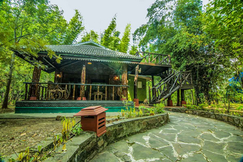 Syna Tiger Resort: Tripura - Außenansicht