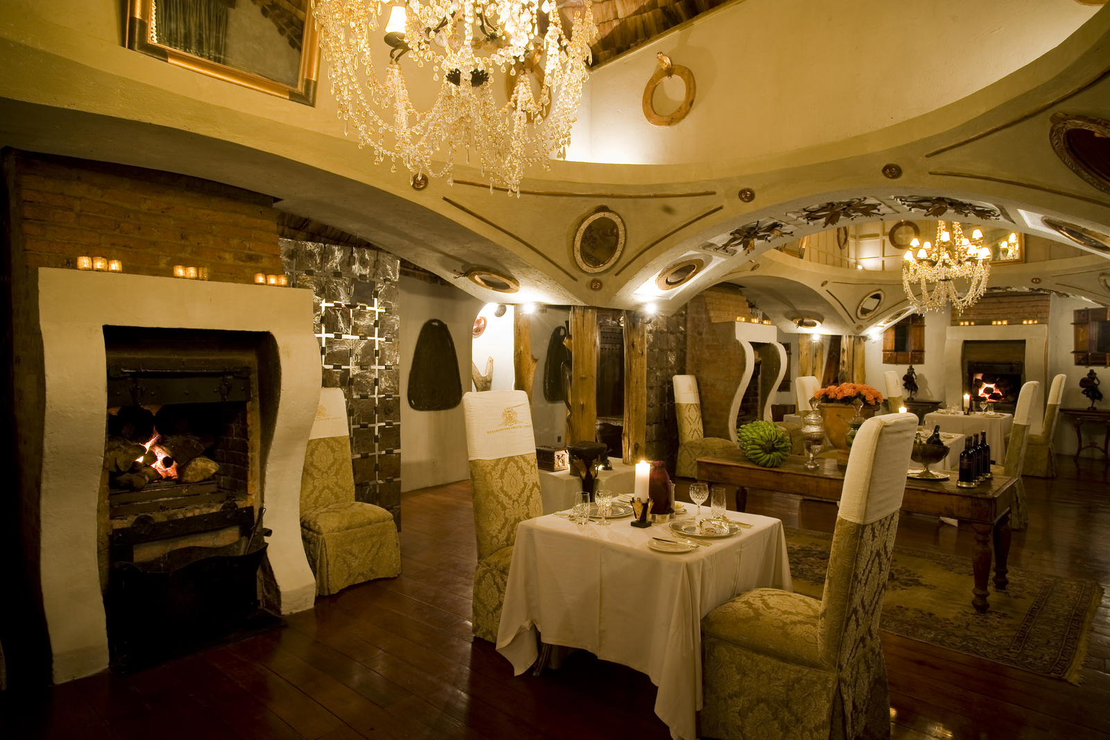 andBeyond Ngorongoro Crater Lodge andBeyond Ngorongoro Crater Lodge: Restaurant