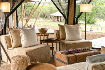 Legendary Mila Tented Camp: Lounge