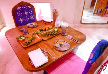 Brij Lakshman Sagar: Küche - Grillspieße