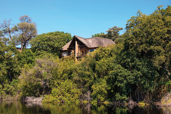 Namushasha River Lodge: Blick vom FLuss her
