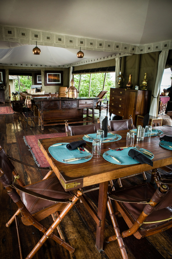 Zarafa Camp: Esstisch