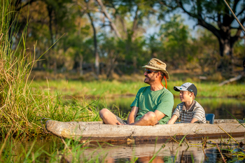 Oddballs' Camp: Vater und Sohn im Mokoro