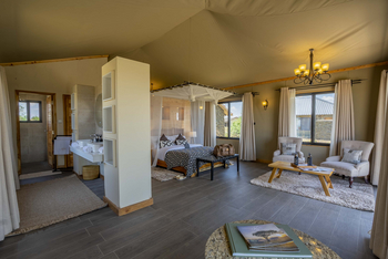Serengeti Mara River Camp: Executive Suite