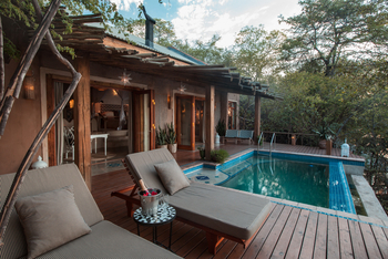 Tongabezi Tongabezi: Nut House