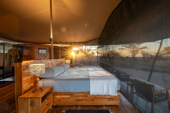 Usangu Expedition Camp: Doppelbett