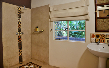 Bayete Guest Lodge Bayete Guest Lodge: Deluxe Family Room