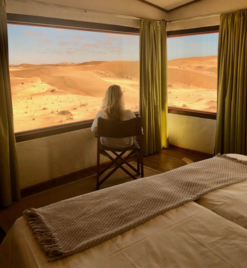 Desert Breeze Lodge Desert Breeze Lodge: Gast am Fenster