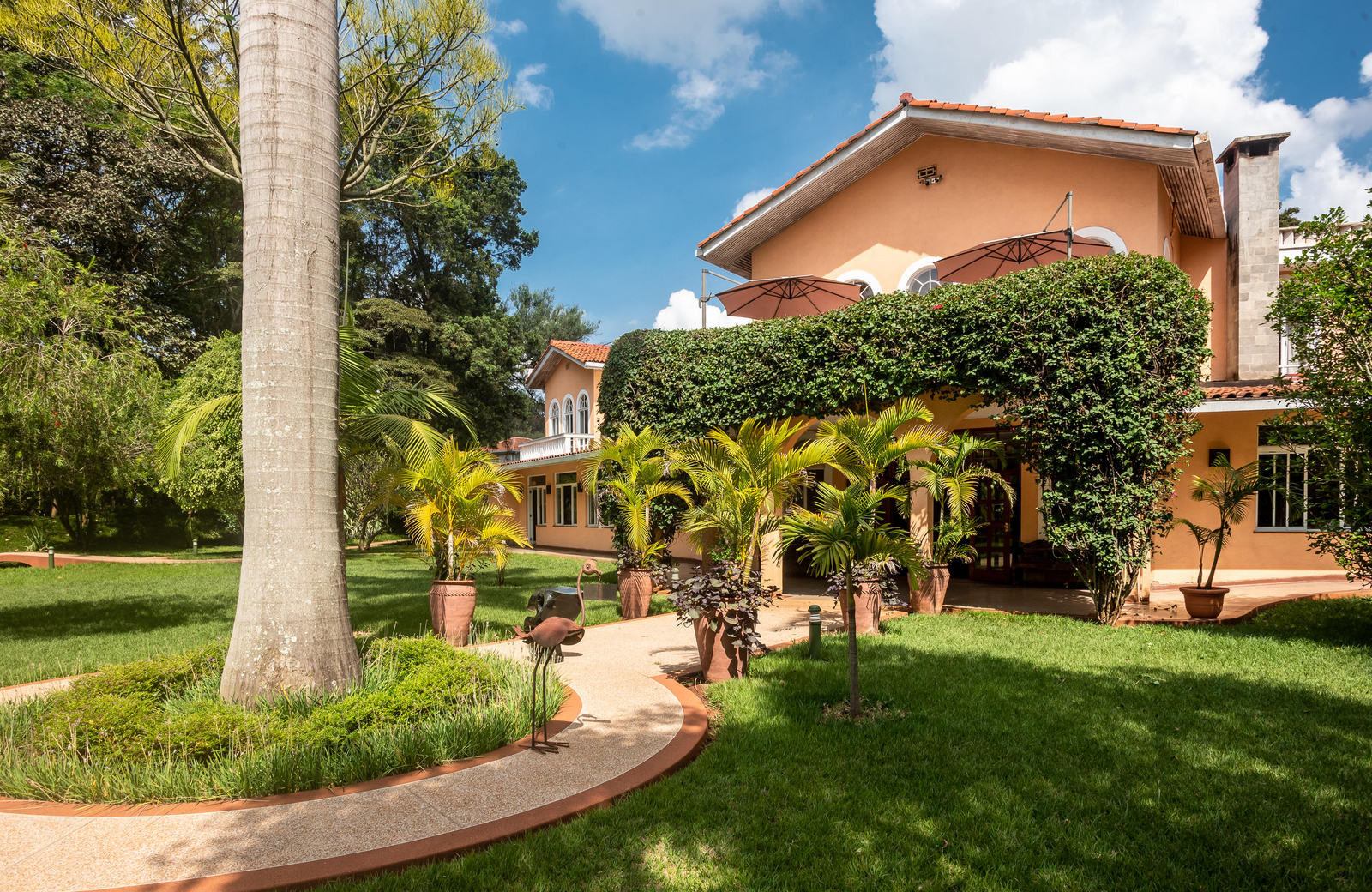 House of Waine House of Waine: Balkon