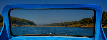 Ken River Lodge: Wälder am Flussufer