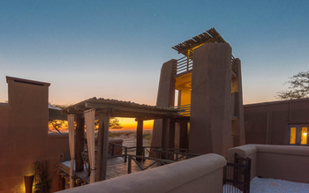 Onguma The Fort: Lodgegebäude