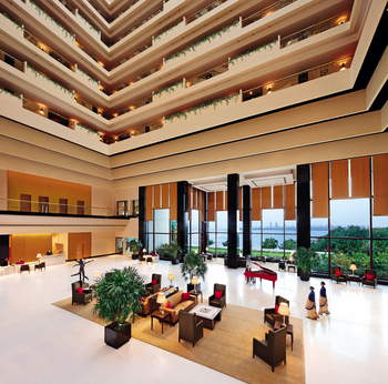 The Oberoi Mumbai: Main Lobby