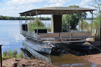 Chobe Bakwena Lodge Chobe Bakwena Lodge: Ausflugsboot