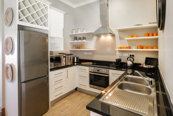 Ilala Lodge: Strathearn Suite - Küche