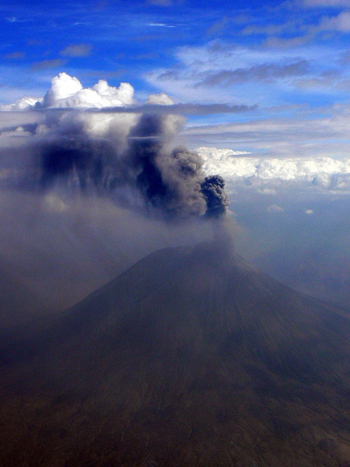 Lake Natron Camp: Volcanic Eruption