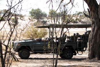 Moela Safari Lodge Moela Safari Lodge: Geländefahrzeug