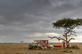 Naboisho Camp: Sundowner