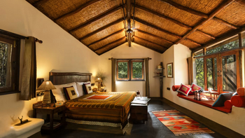 Reni Pani Jungle Lodge: Cottage - Doppelbett