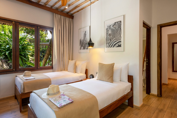 Zanzibar White Sand Luxury Villas: Cinnamon Family Room