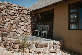 Kalahari Bushbreaks: Veranda