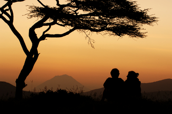 Oliver's Camp: Morgendämmerung am Mount Lolkisale