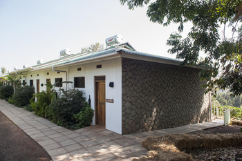 Tloma Lodge: Zimmer mit Gartenblick