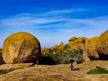 Ai Aiba Lodge Ai Aiba Lodge: Mountain Biker