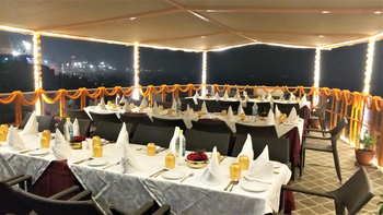 BrijRama Palace: Küche und Dining