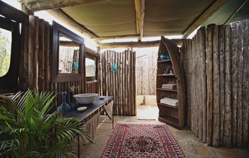 Richard's River Camp: Gästebad