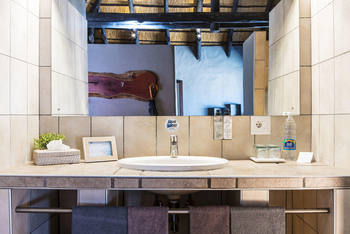 Ai Aiba Lodge Ai Aiba Lodge: Gästebad