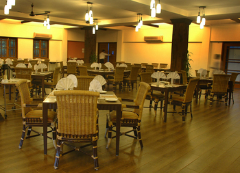 IORA The Retreat: Speisesaal